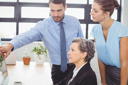 欠款诉讼是否需聘请律师？